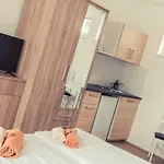 Sekli Panzio Апартаменты *