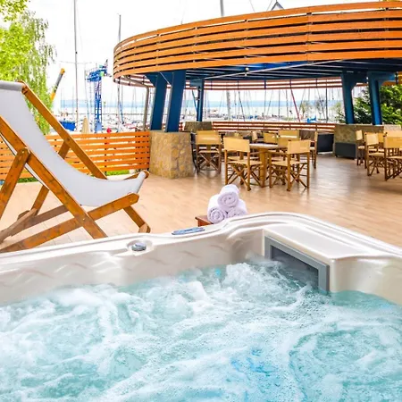 Sekli Panzio Balatonlelle