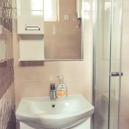 Sekli Panzio Balatonlelle