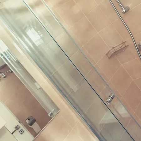 Sekli Panzio Apartamento