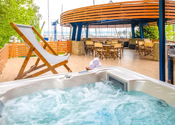 Sekli Panzio Balatonlelle